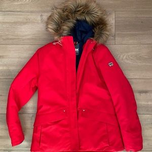 Helly Hansen cherry red faux fur hood winter jacket woman’s sz large barely worn